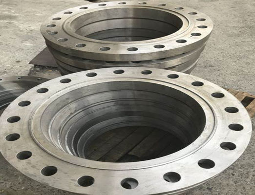 Saldatura standard testa a fianchi e piatti Dimensioni testa piatta